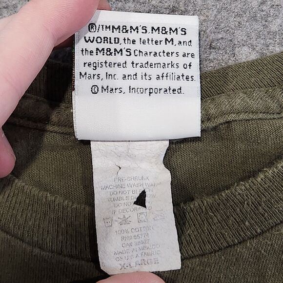 VTG Y2K 2000s M&Ms World Candy Mens Size XL History Years Graphic T Shirt - Picture 7 of 10